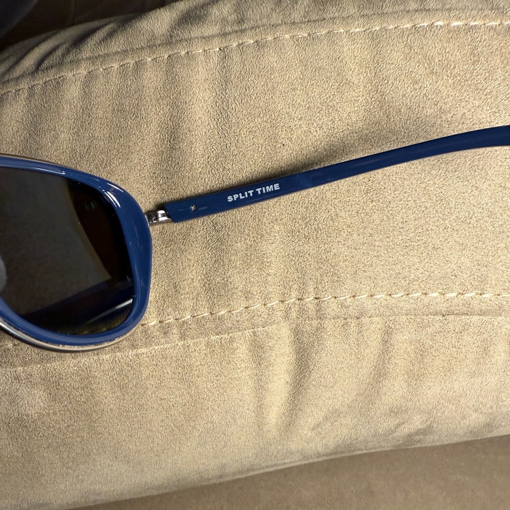 Oakley Split Time Mens Polarized
Aviator Sunglasses 004129  58,13|133 - Picture 9 of 16